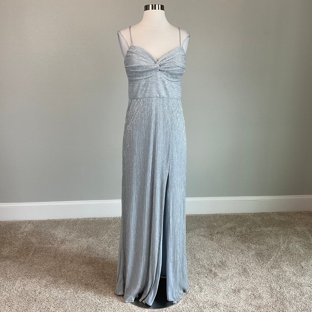 AQUA Silver Evening Gown Metallic Sleeveless A-Line Long Formal Dress Size 6 - Picture 2 of 10